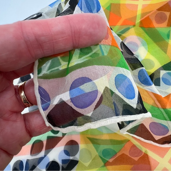 Vintage 1960s Mod Pop Art Chiffon Rectangular Head Scarf - Picture 4 of 4